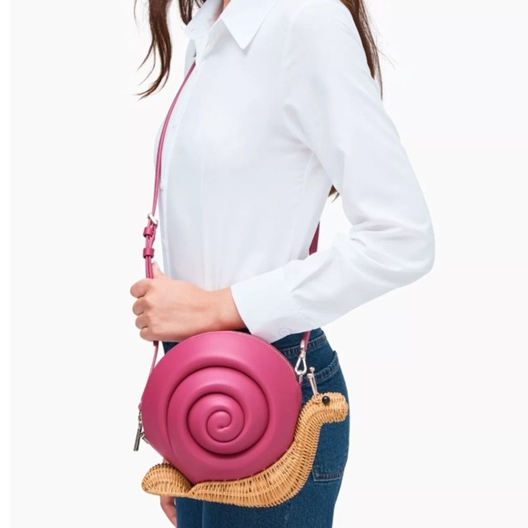 Kate Spade Scarlett Snail Wicker Crossbody Pink - Picture 2 of 6